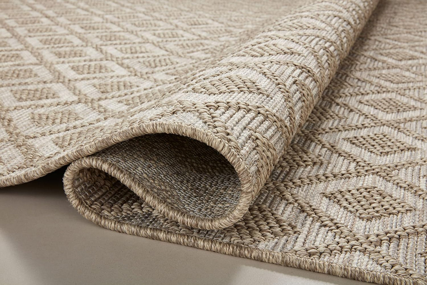 Loloi Dawn Collection Indoor/Outdoor DAW-07 Light Brown 7'-8" x 7'-8" Round Area Rug