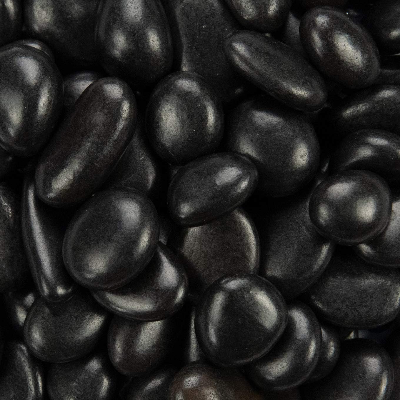 MSI Decorative Polished Black Pebbles, 0.2 inch - 0.5 inch, 40 lb. Bag (55 Bags/Pallet)