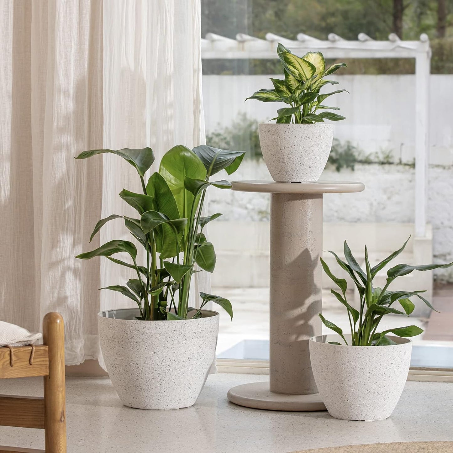LA JOLIE MUSE 14.2/11.3/8.6 Inch Planters,Indoor/Outdoor White Planters Set of 3,Plant Container with Drain Holes,Flower Pots for Patio and Deck
