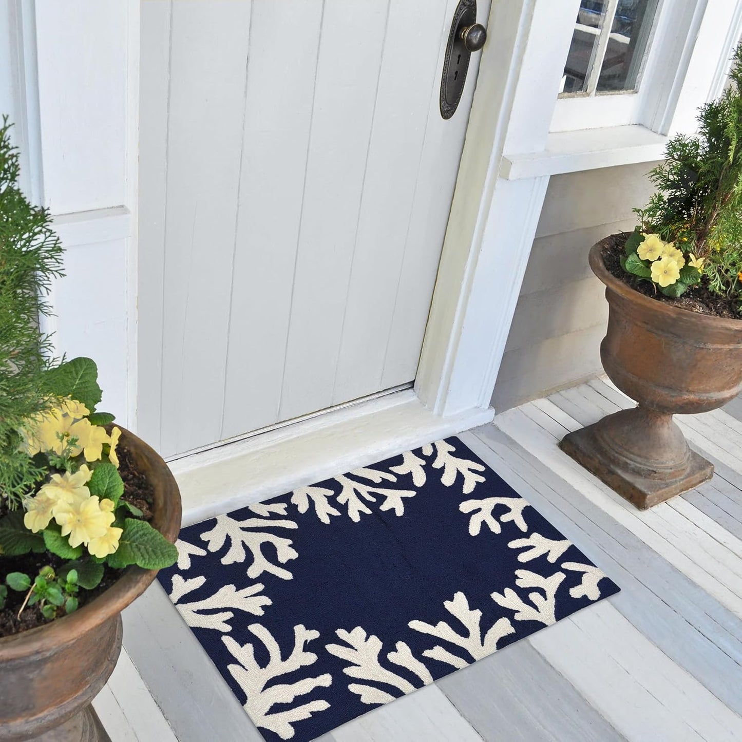 Liora Manne Capri Coastal Coral Border Navy Indoor/Outdoor Rug, 2'6 x 4