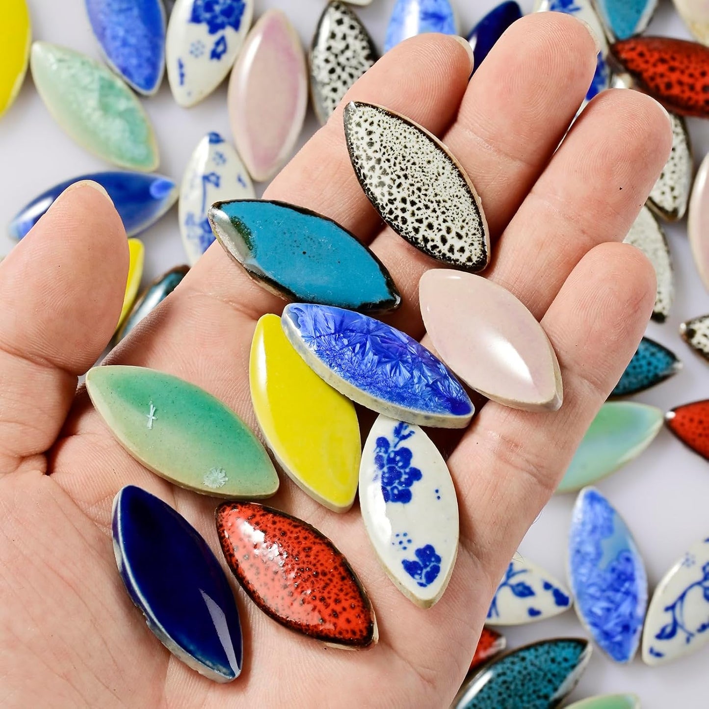 70 Pcs Petal Ceramic Mosaic Tiles, Green, Polished Edge, Cottage Style, Floral Pattern, Glue Down Installation, Suitable for Crafts and Home Decorations