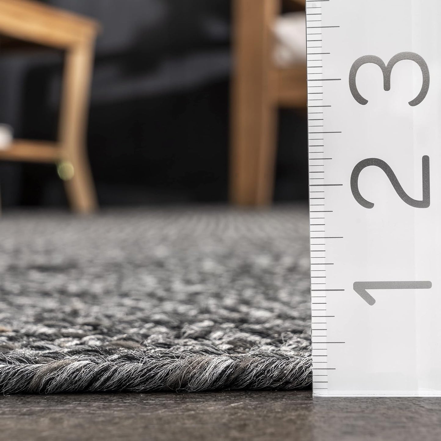 nuLOOM 3' x 5' Solid Hand Braided Indoor/Outdoor Area Rug, Pet-Friendly, High Traffic, Weather Resistant, for Patio, Balcony, Bedroom, Living, Dining Room, Wynn Charcoal