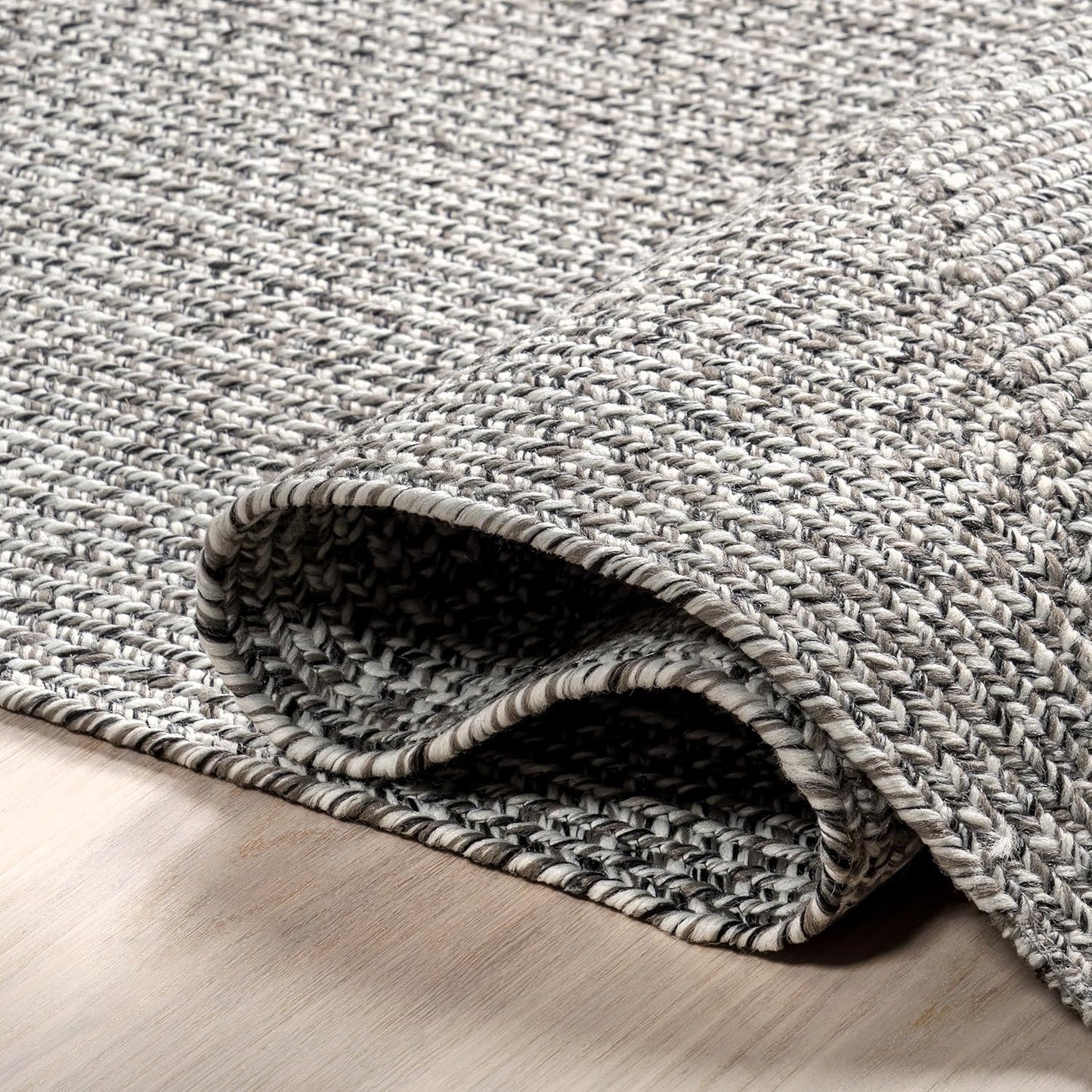 nuLOOM 6' Round Solid Hand Braided Indoor/Outdoor Area Rug, Pet-Friendly, High Traffic, Weather Resistant, for Patio, Balcony, Bedroom, Living, Dining Room, Wynn Salt and Pepper