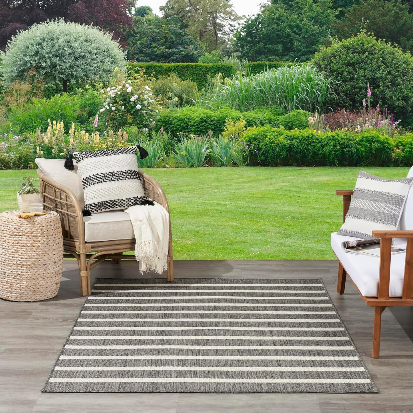 Nourison Home Positano 9' x 12' Charcoal Ivory Area Rug