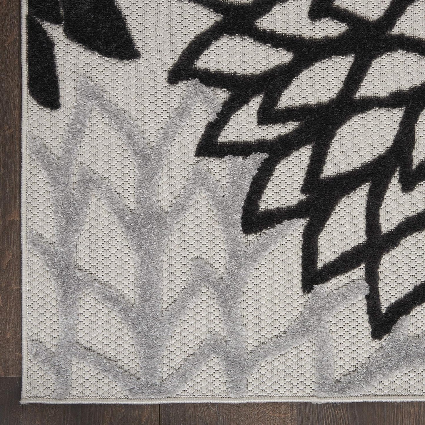 Nourison Aloha Indoor/Outdoor Black White 2'8" x 4' Area Rug, Tropical, Botanical, Easy Cleaning, Non Shedding, Bed Room, Living Room, Dining Room, Deck, Backyard, Patio (3x4)