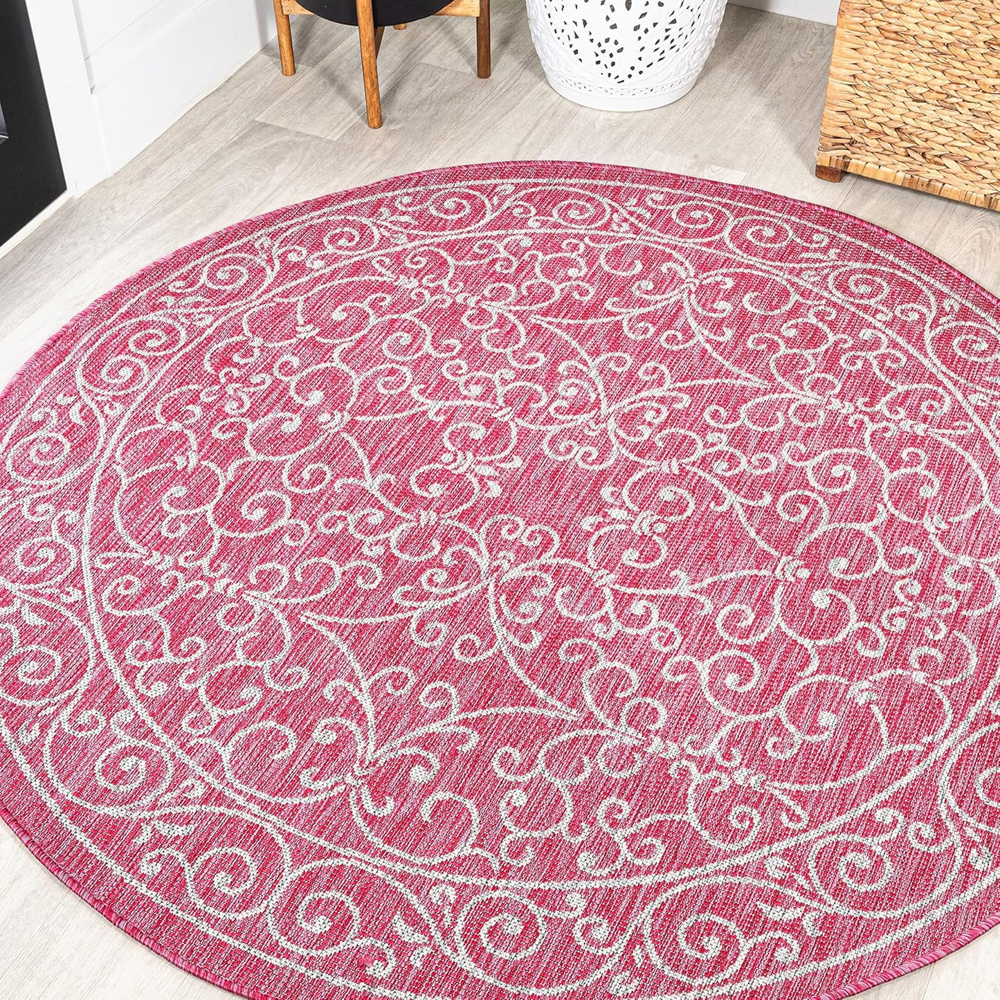 JONATHAN Y SMB106J-5R Charleston Vintage Filigree Textured Weave Indoor Outdoor Area Rug, Coastal, Bohemian, Classic Easy Clean,Bedroom,Kitchen,Backyard,Patio, Non-Shed, Fuchsia/Light Gray, 5' Round